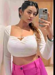 CALL GIRLS IN DELHI Malviya Nagar ꧁❤[☎️+91 70421 VIP 104524 ❤꧂ ... in Delhi