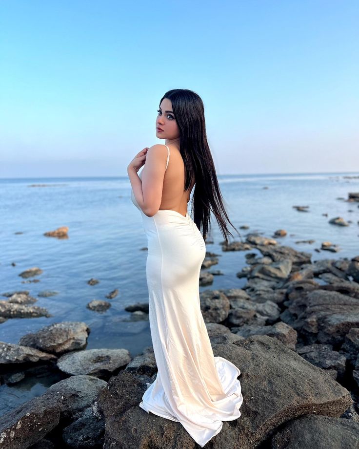 Call Girls In Dwarka ■✬→ 9711014705 "Delhi High Profile🔰 in Delhi