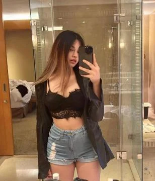 Gurgaon꧁༒VIP🦋(9999815811)༒Udyog Vihar꧂Escort service