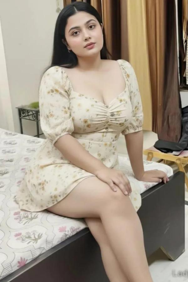 Call Girls in Saket 9953056974 Female Delhi Escort Service