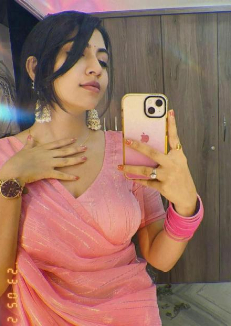 Low rate Call girls in Noida City Center Delhi | 9899985641 in Delhi