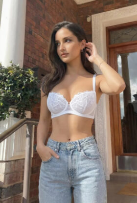 Call Girls In Mehrauli꧁⎝💧9220980544💧꧁⎠(Delhi)✅ Escorts SeRVice