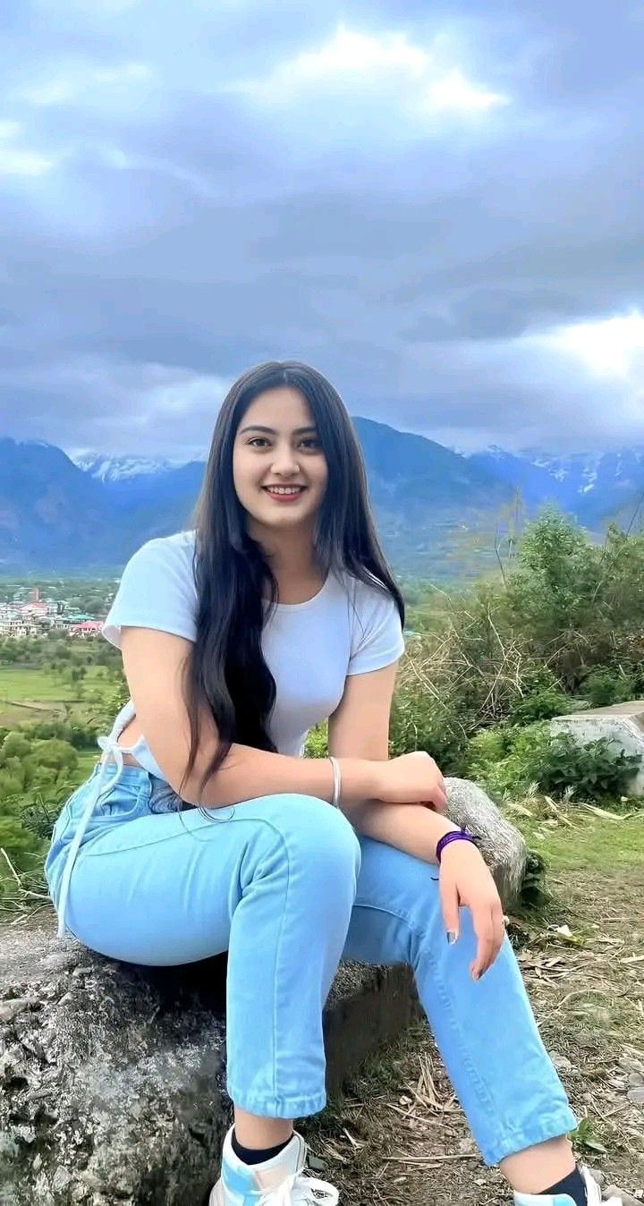 Call Girls In Janakpuri West Metro ߷ ~ 8447074457 ߷ ~ Delhi Escorts