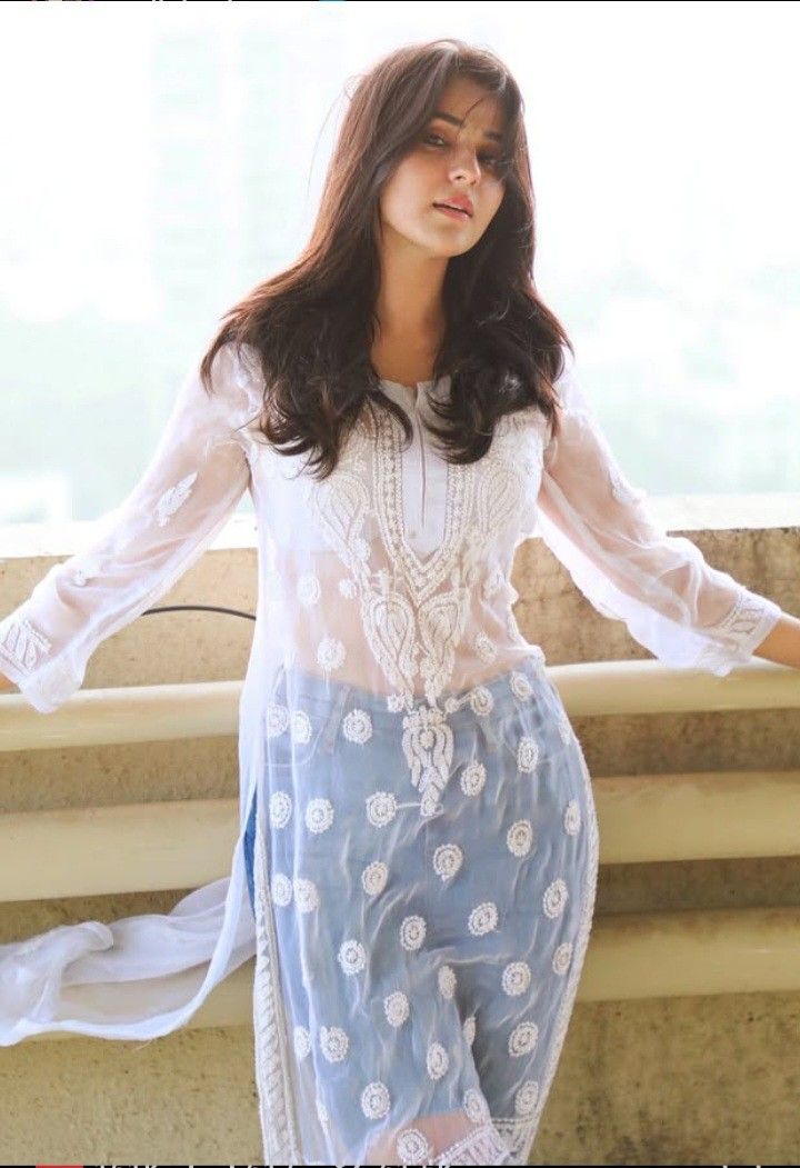 Premium 18+ Escort Service in Delhi  Rohini 8557906577 in Delhi