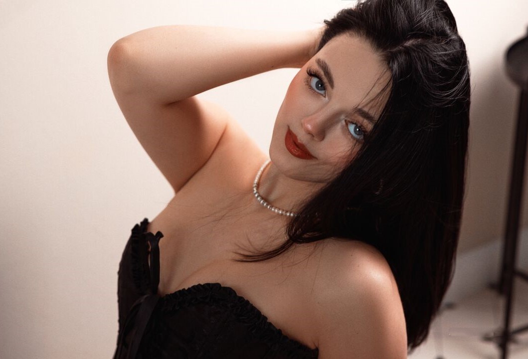 Call Girls In Noida Sector 41 | Female Escort Service 8795839192