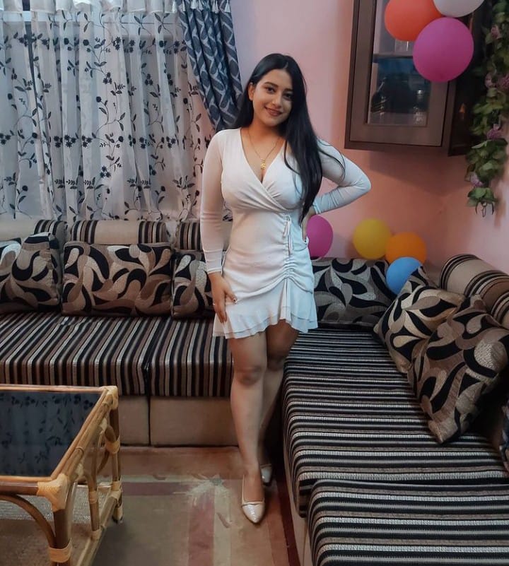 𝓗𝓞𝓣 Call Girls In Hauz Khas (Delhi) ™️✬→7303283898
