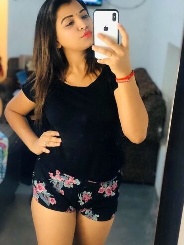 DELHI/NCR≋ 8920285992~⫸ Call Girls In Dera Mandi South Delhi