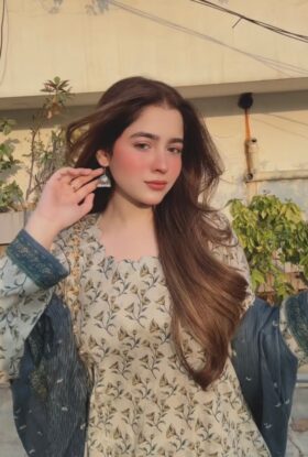 Young Call girls in Hotel The Royal Plaza, New Delhi ꧁Delhi꧂ Jiya (+91)8826744196) in Delhi