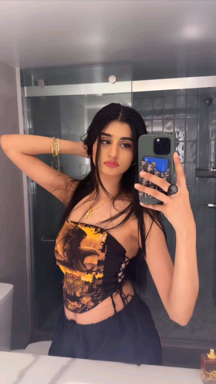 Young Call girls in Hotel Premium Suites Near Delhi Airport ꧁Delhi꧂ Jiya (+91)8826744196) in Delhi