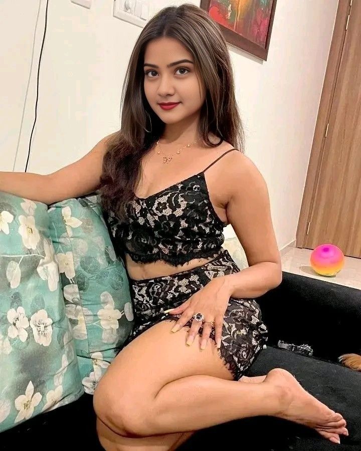 Full Enjoy @ - 8447074457 Call Girls In Mehrauli Delhi in Delhi