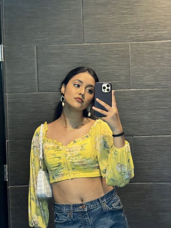 full enjoycall girl in Sarvodaya Enclave +919953040155 Delhi Call Girls