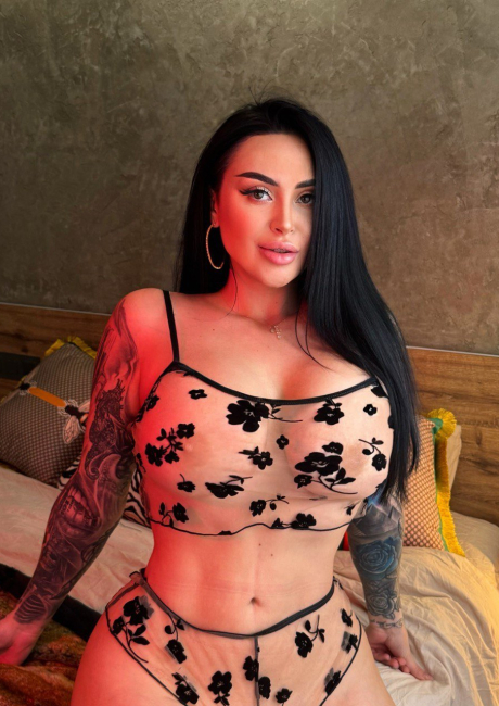 YOUNG CALL GIRLS IN Delhi Pandav Nagar❤️8447389422 ✔️Real profile.