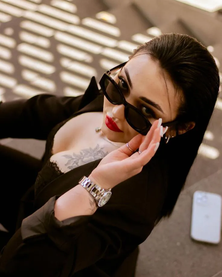 HOT Sexy Call Girls In Savoy Suites, Noida 9311281106 Delhi Escorts