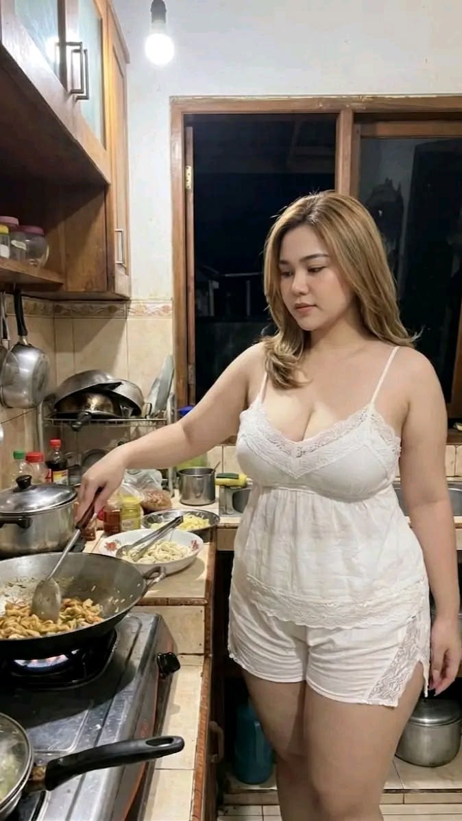 VVIP call girl service in delhi 8557906577
