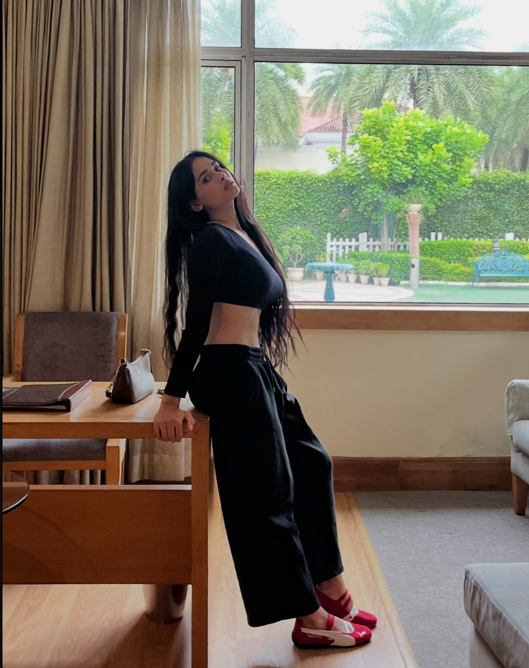 (BJ Expert) Call Girls In Chhattarpur Metro — 9220592151 Delhi Female Escorts Service in Delhi