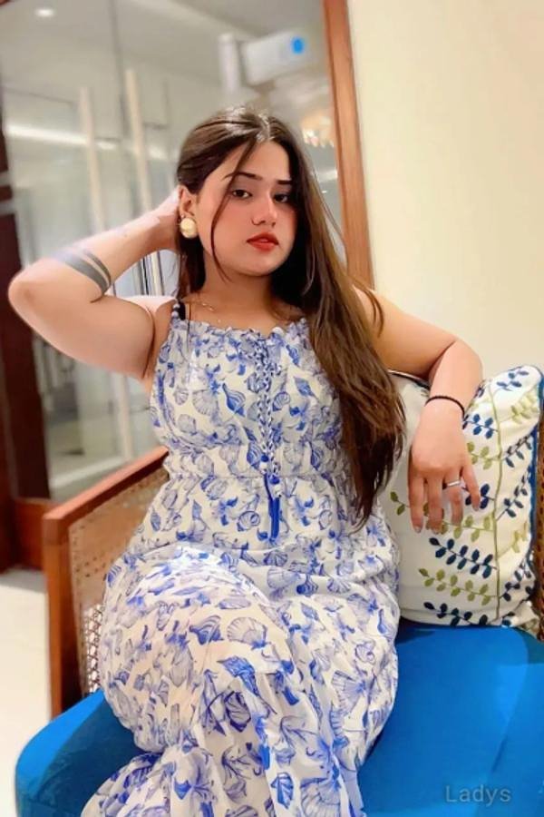 Low rate Call Girls in Sarita Vihar Escort Service 9953056974